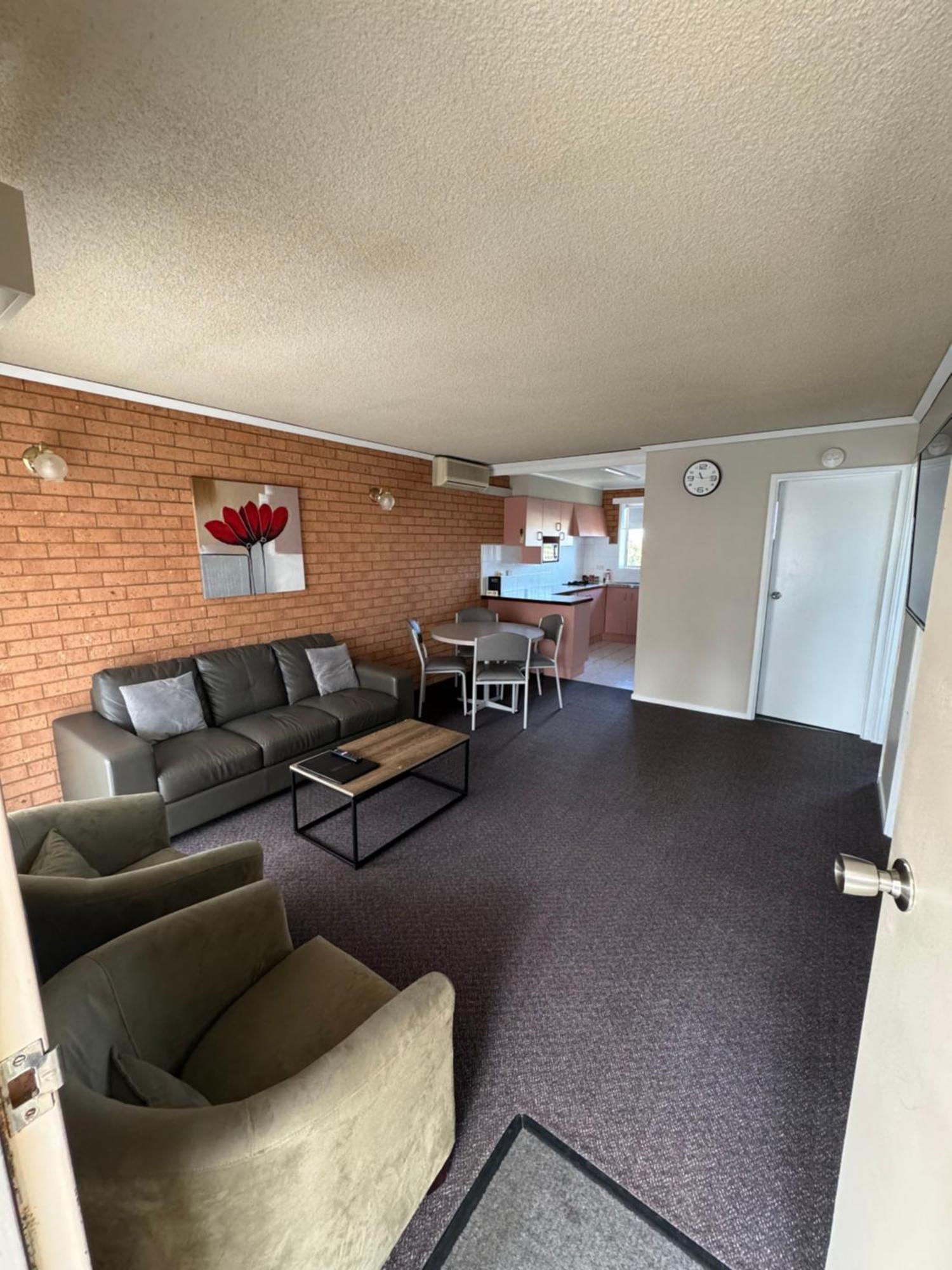 Blue Whale Motor Inn&apartamentos Warrnambool Exterior foto